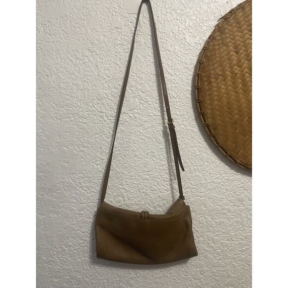 DKNY Vintage Brown Crossbody Bag 100% Cow Leather Medium Flap Gold horn closure - Picture 7 of 8
